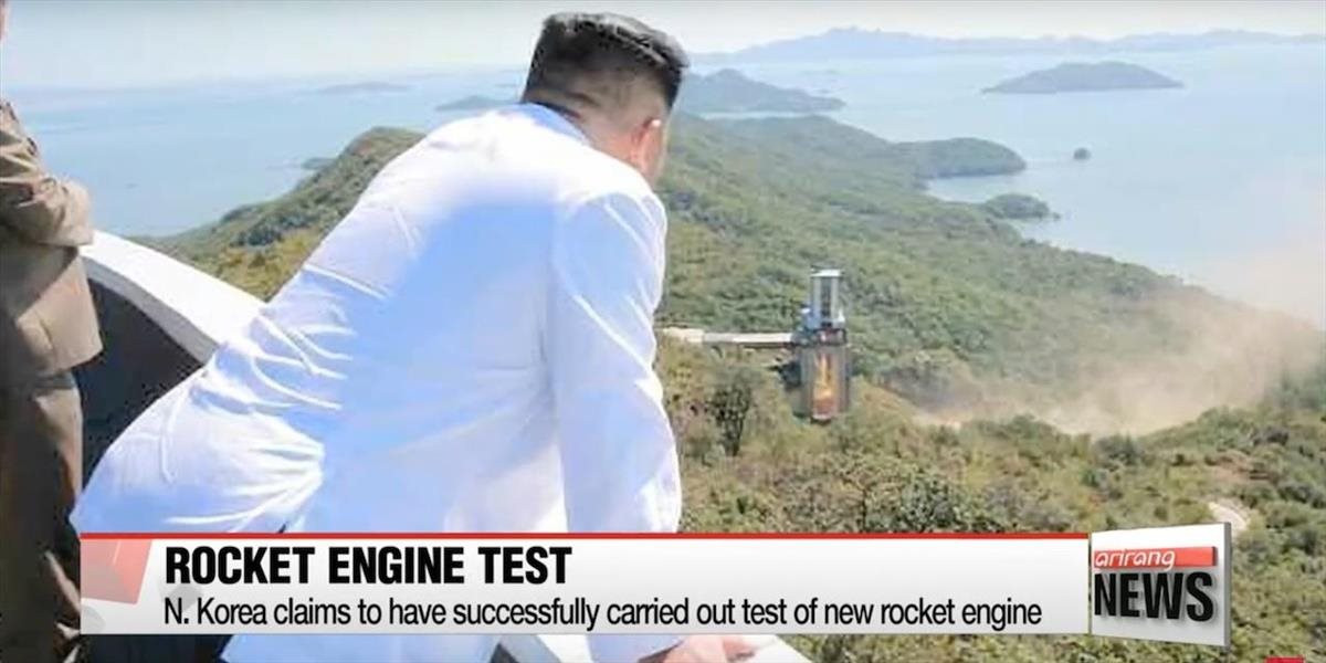 VIDEO Kim Čong-un sledoval skúšku nového raketového motora