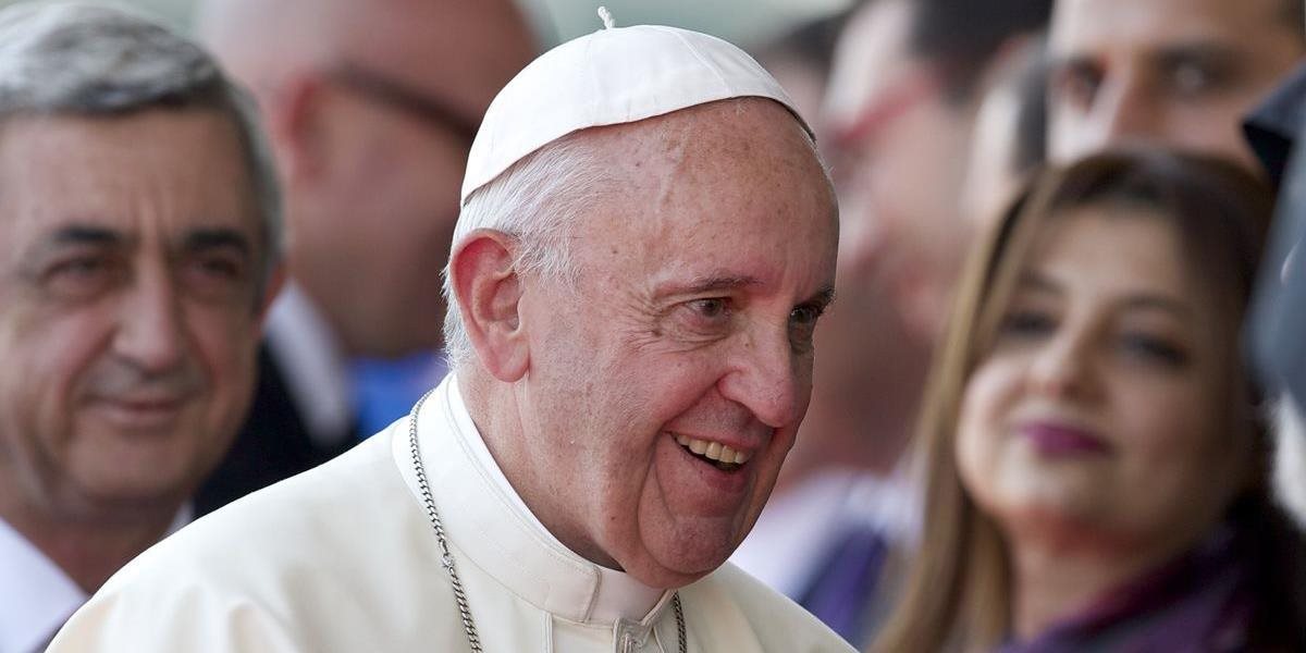 Pápež na  Svetovom dni modlitby za pokoj v Assisi vyzval na modlitby za mier