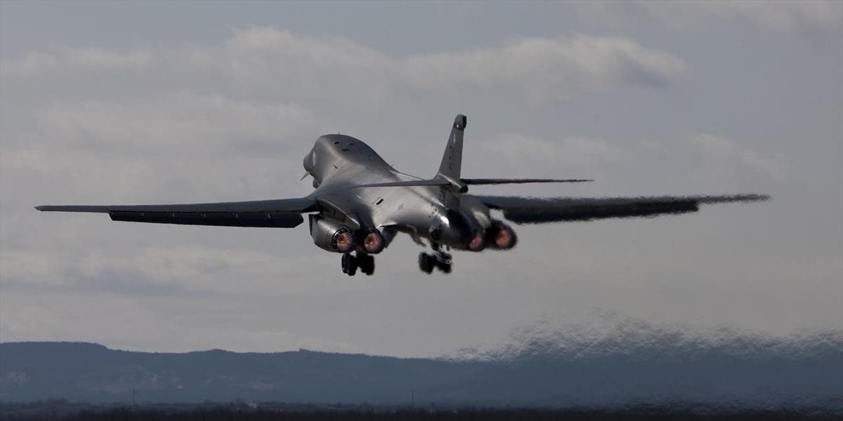 Dva americké bombardéry preleteli už druhýkrát nad Kórejským polostrovom