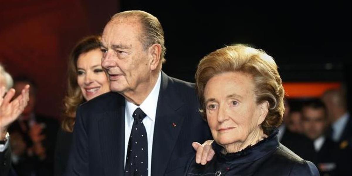 Po exprezidentovi Chiracovi hospitalizovali pre vyčerpanosť aj jeho manželku Bernadette