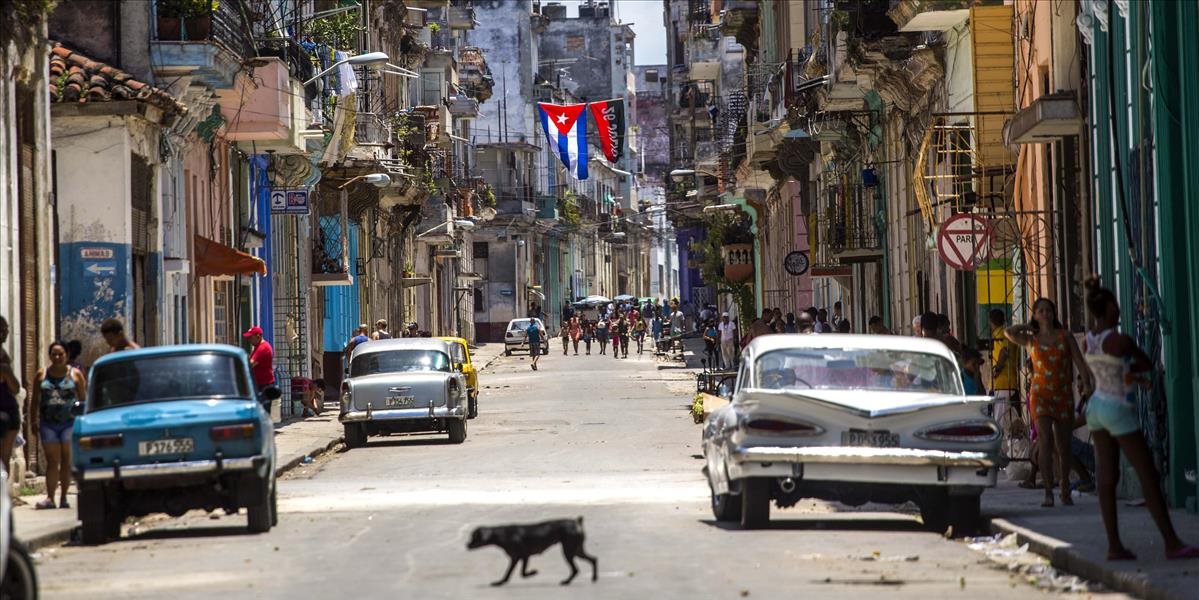 EK odporučila schválenie politického dialógu a spolupráce s Kubou