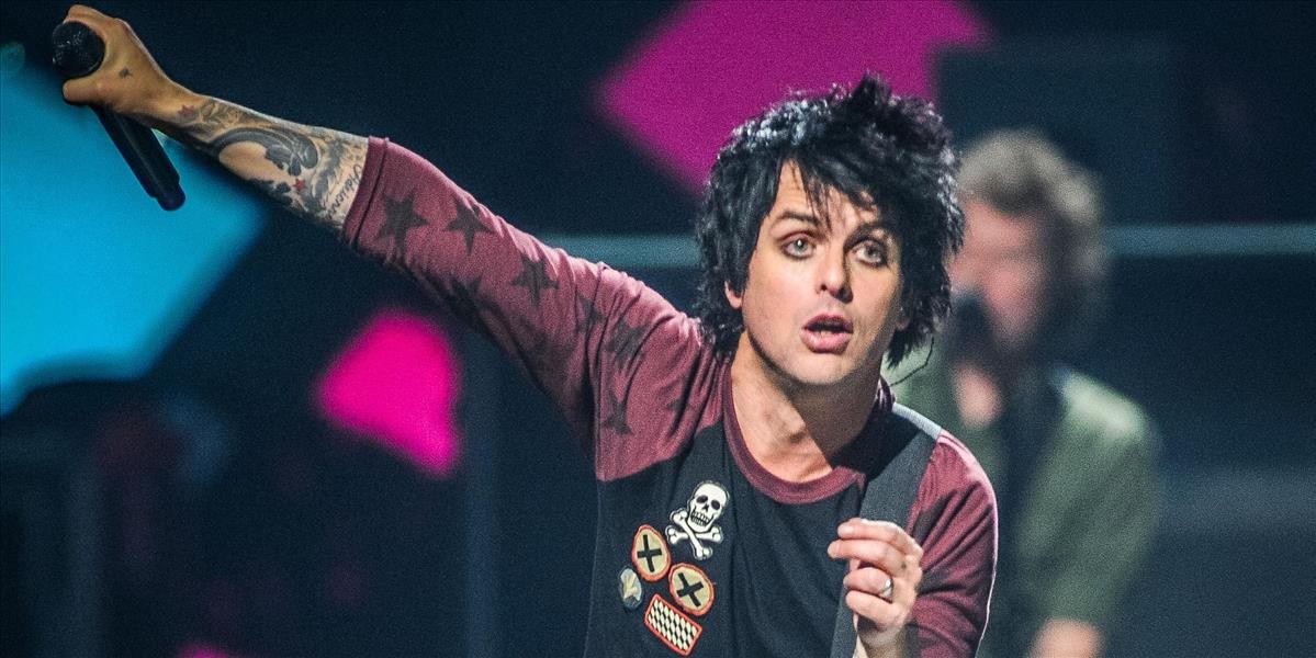 Green Day zverejnili skladbu Still Breathing