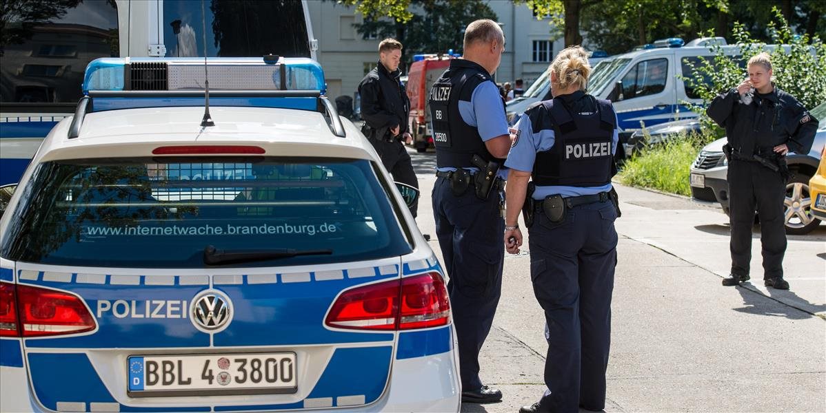 Bavorská polícia zatkla podozrivého muža, doma zo zvedavosti vyrábal bomby