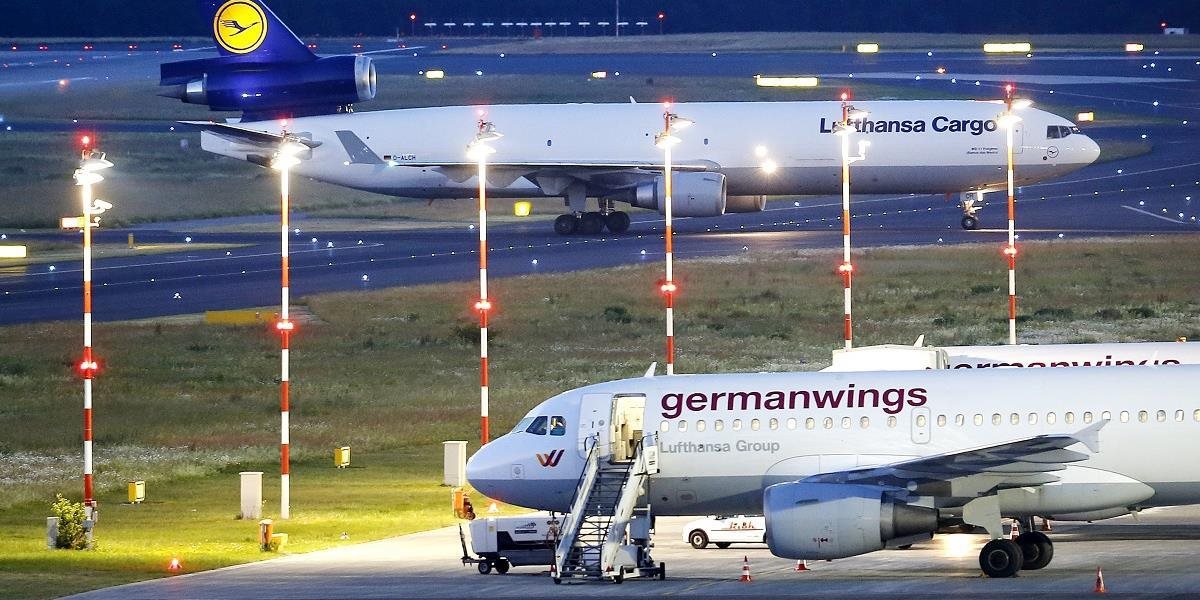 Na letisku v Düsseldorfe zatkli muža podozrivého z príslušnosti k IS