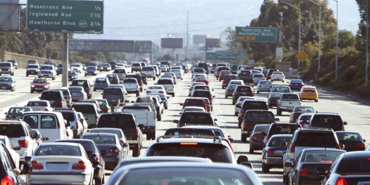 Kalifornia chce využiť dopravné zápchy na výrobu elektrickej energie