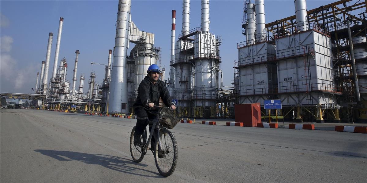 Irán a Rusko neočakávajú dohodu o zmrazení ťažby ropy