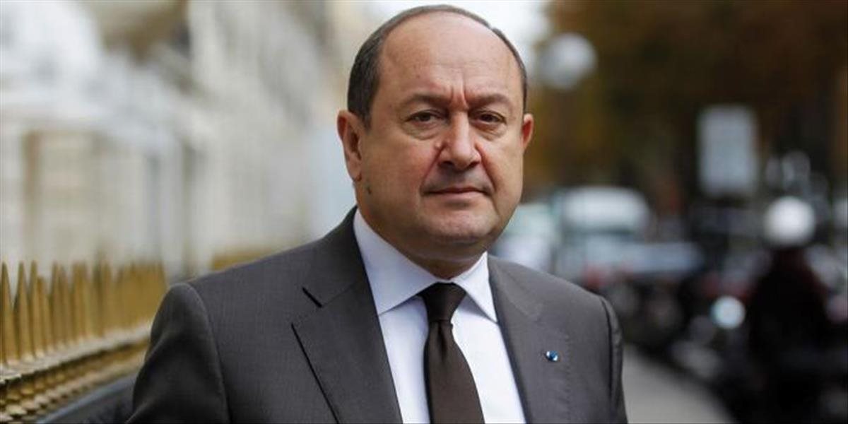 Vo Francúzsku zadržali exšéfov vnútroštátnej tajnej služby a kriminálnej polície