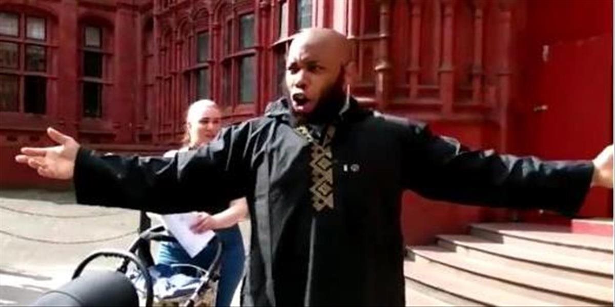 VIDEO Moslim napadol Britku pre tesné džínsy: Zhor v pekle cundra, podpálim ti dom!