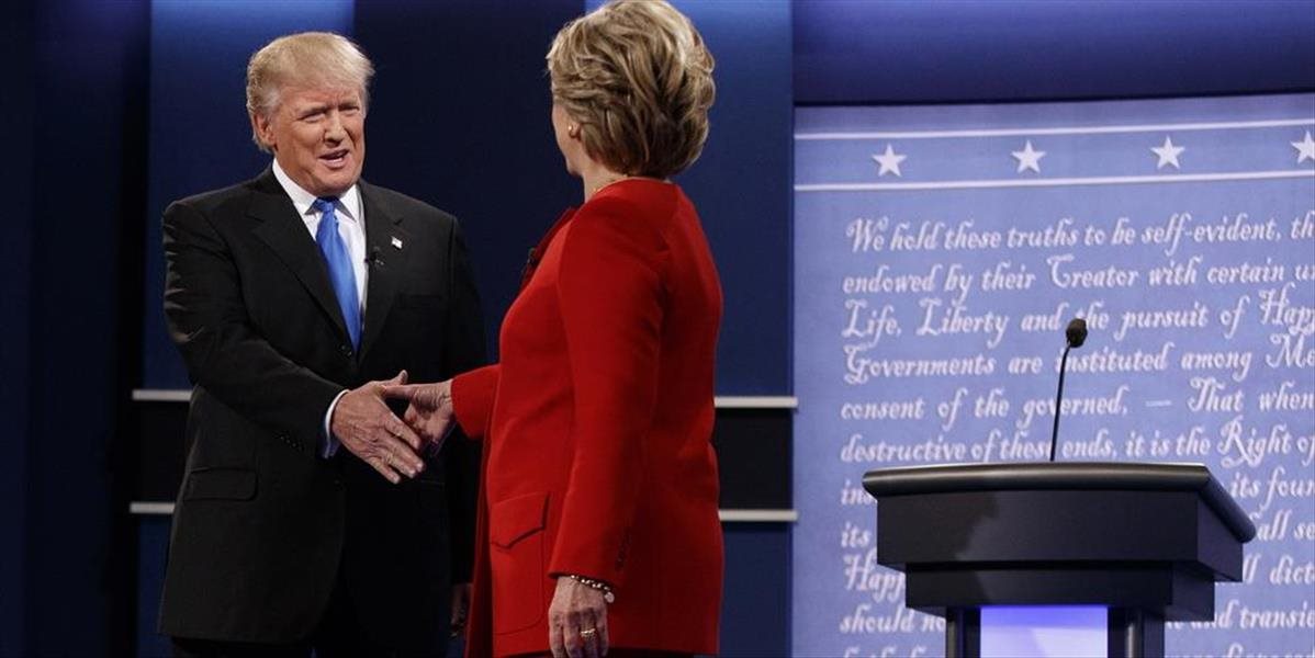 Deň po debate: Trump dal Clintonovej C+, ona ho neoznámkovala