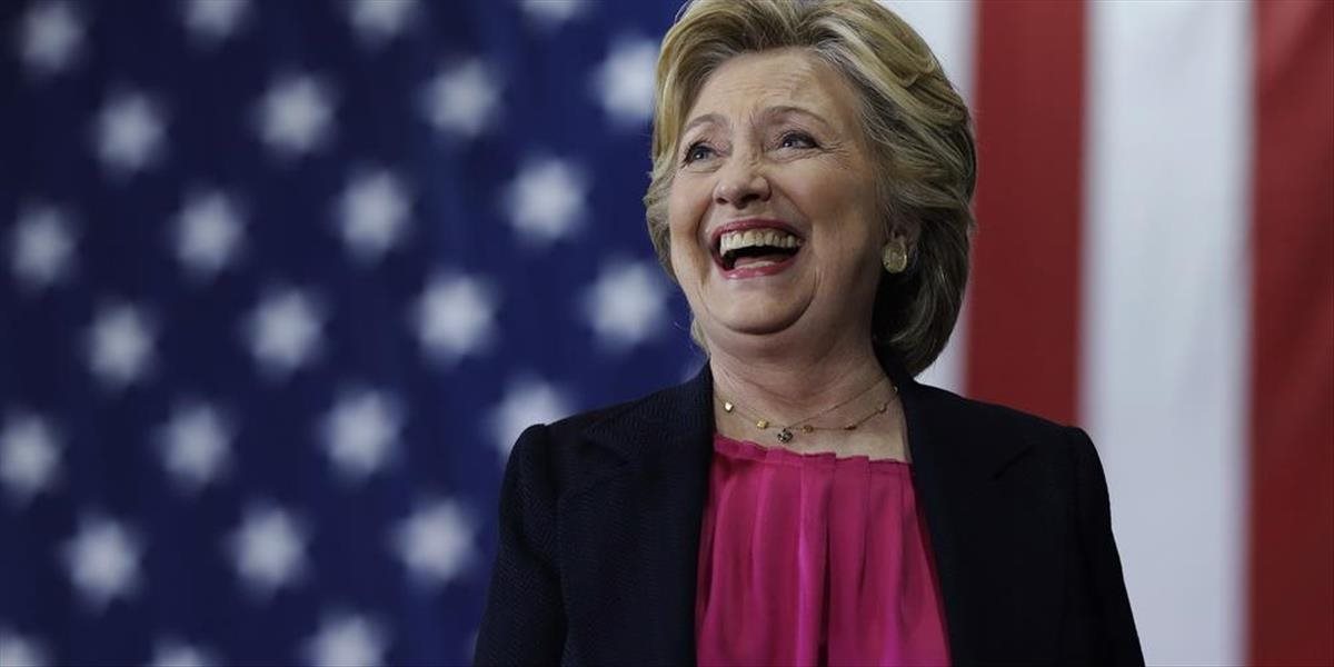 Prieskum NBC News: V prvej debate podľa voličov zvíťazila Clintonová