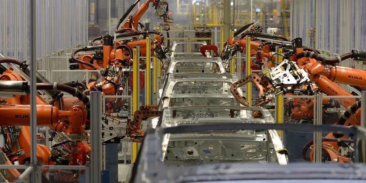 Automobilky menej investujú do tovární, avšak viac do vývoja technológií