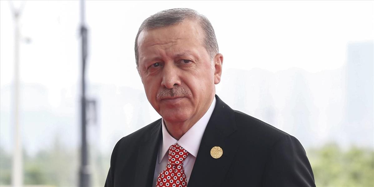 Erdogan naznačil, že Turecko predĺži výnimočný stav na rok i viac