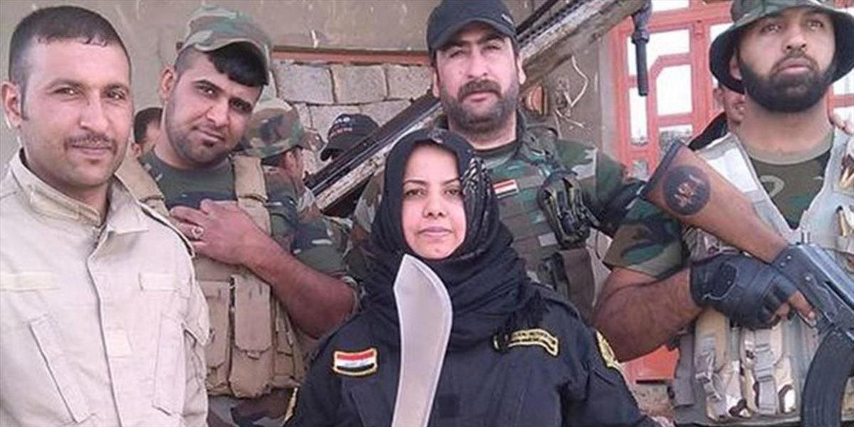 FOTO Islamský štát chce dostať túto ženu: Táto stará mama popravuje teroristov mačetou