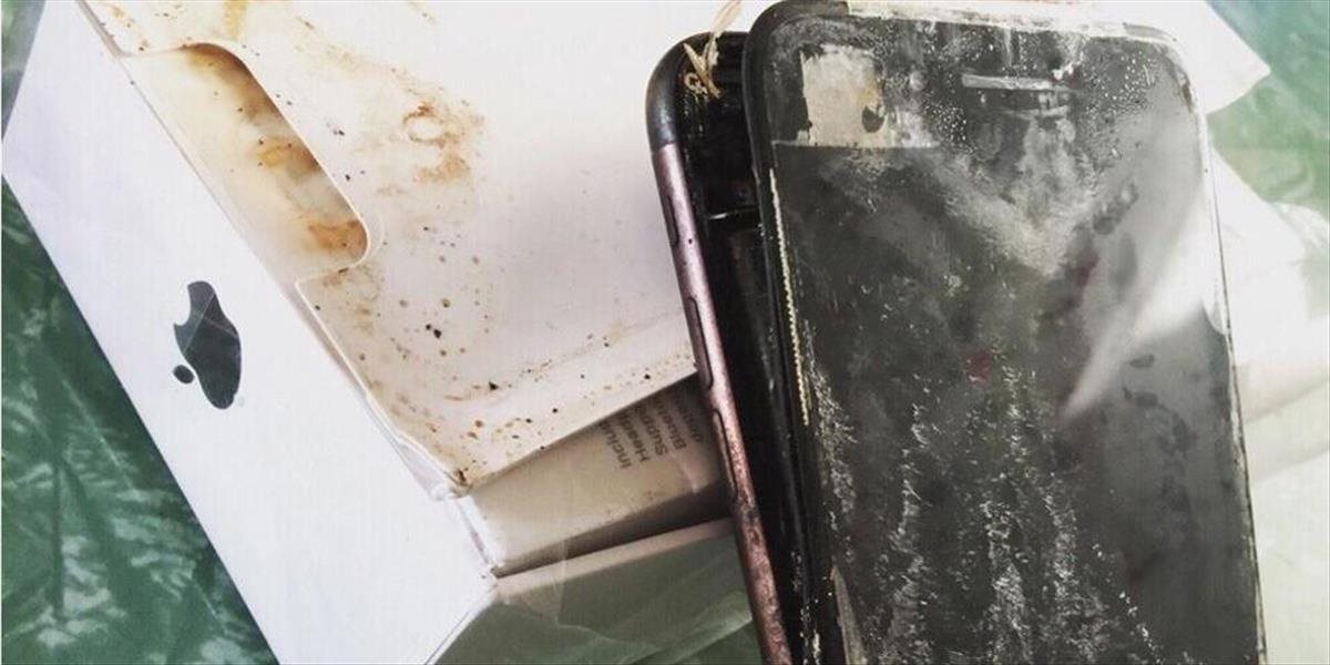 FOTO K vybuchujúcim smartfónom sa pridal aj iPhone 7, zákazník ho dostal v obhorenej krabici