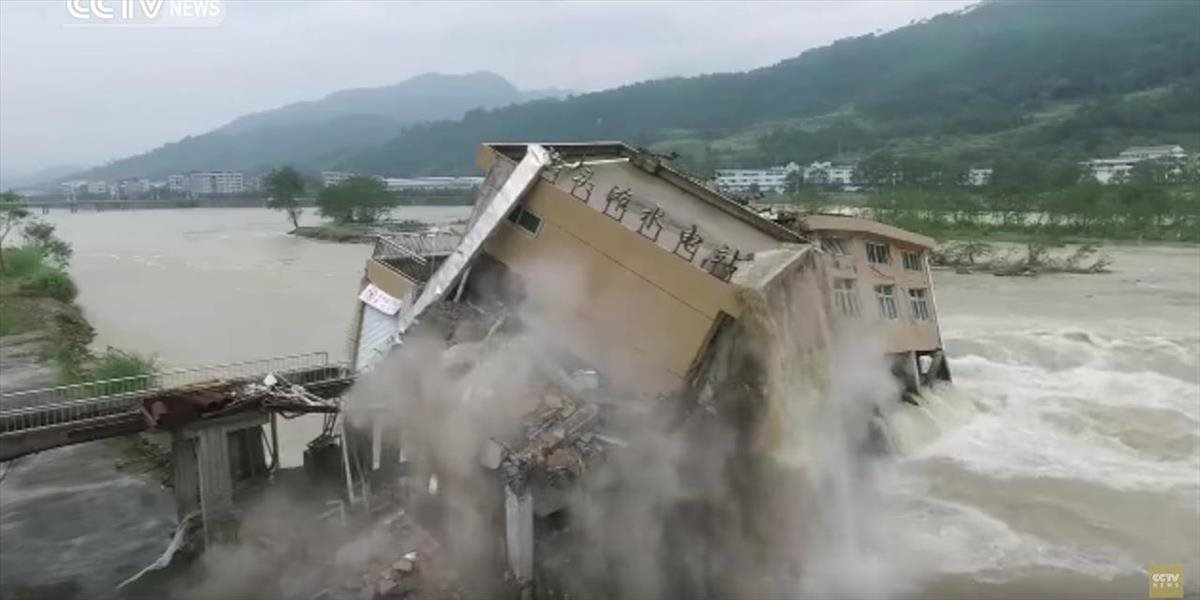 VIDEO V Číne úradoval mohutný tajfún Megi: Zomrelo 11 ľudí