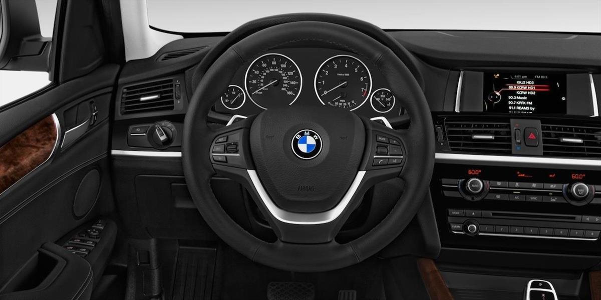 BMW zvoláva do servisov vozidlá pre nové problémy s airbagmi Takata