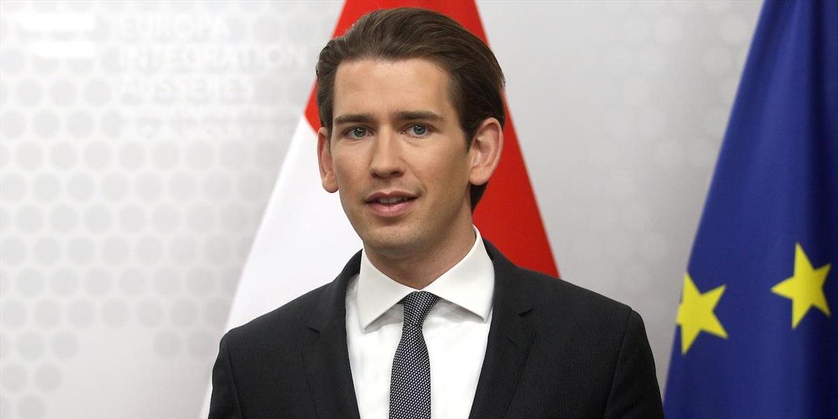 Šéf rakúskej diplomacie vyzval EÚ, aby netrvala na kvótach pre utečencov