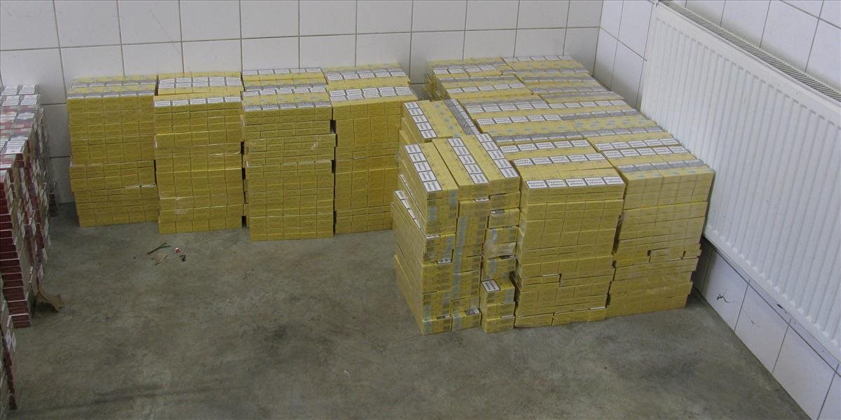 Colníci zaistili v Michalovciach takmer 1,5 milióna nelegálnych cigariet