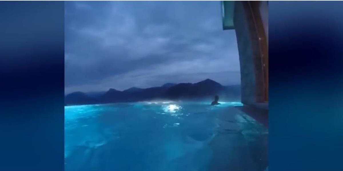 VIDEO Bazén v oblakoch: Tento luxusný hotel prirovnávajú k schodom do neba