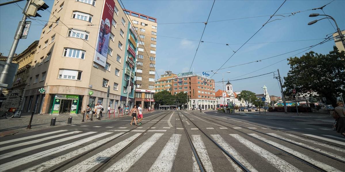 Bratislavu vo štvrtok čaká parlamentný summit, doprava nemá byť ochromená
