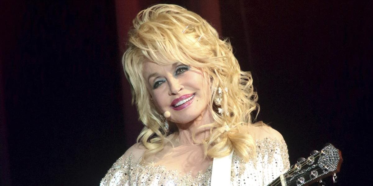 Dolly Parton ocenia za celoživotné dielo v rámci country hudby