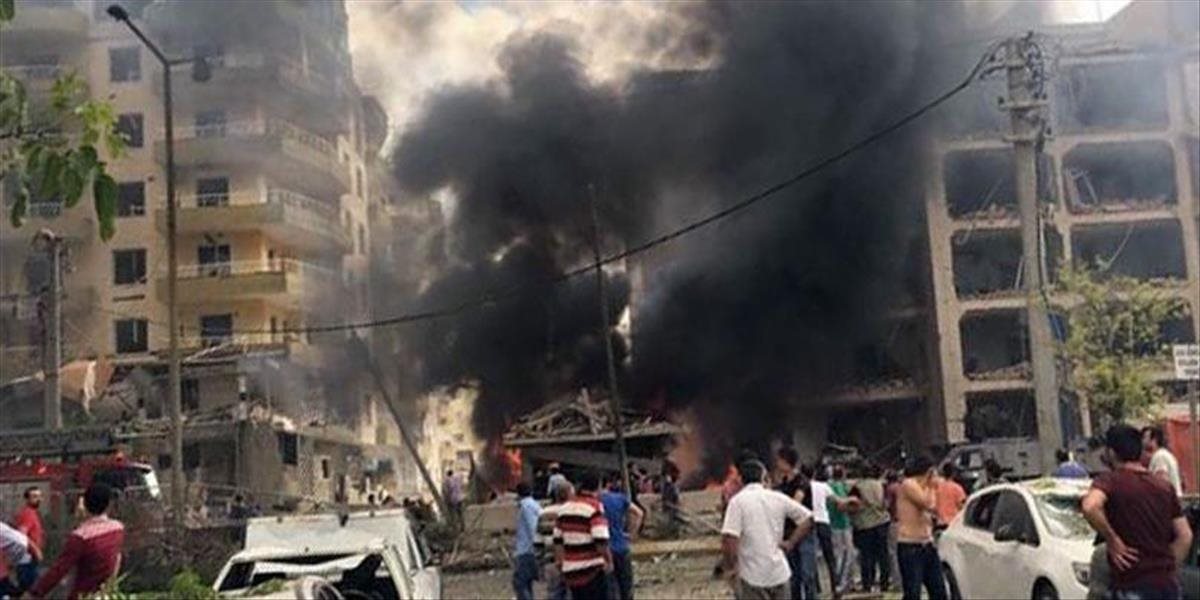 Údajne turecké nálety na sýrsku dedinu, usmrtili najmenej 18 civilistov