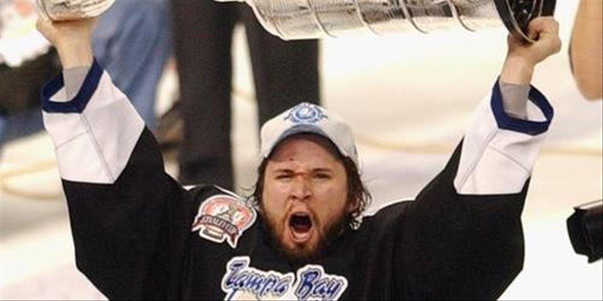 NHL: Tampa Bay vzdá poctu najproduktívnejšiemu hráčovy St. Louisovi, oficiálne vyradí jeho 26-tku