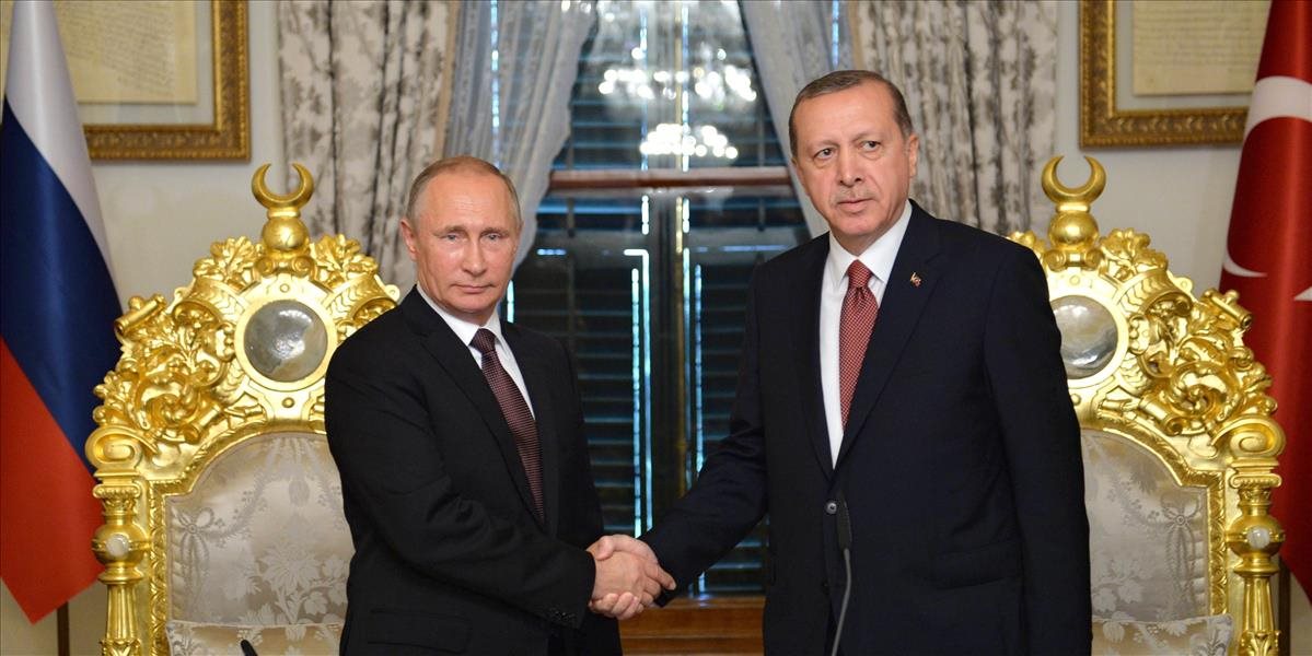 Putin a Erdogan podporili výstavbu plynovodu Turecký prúd
