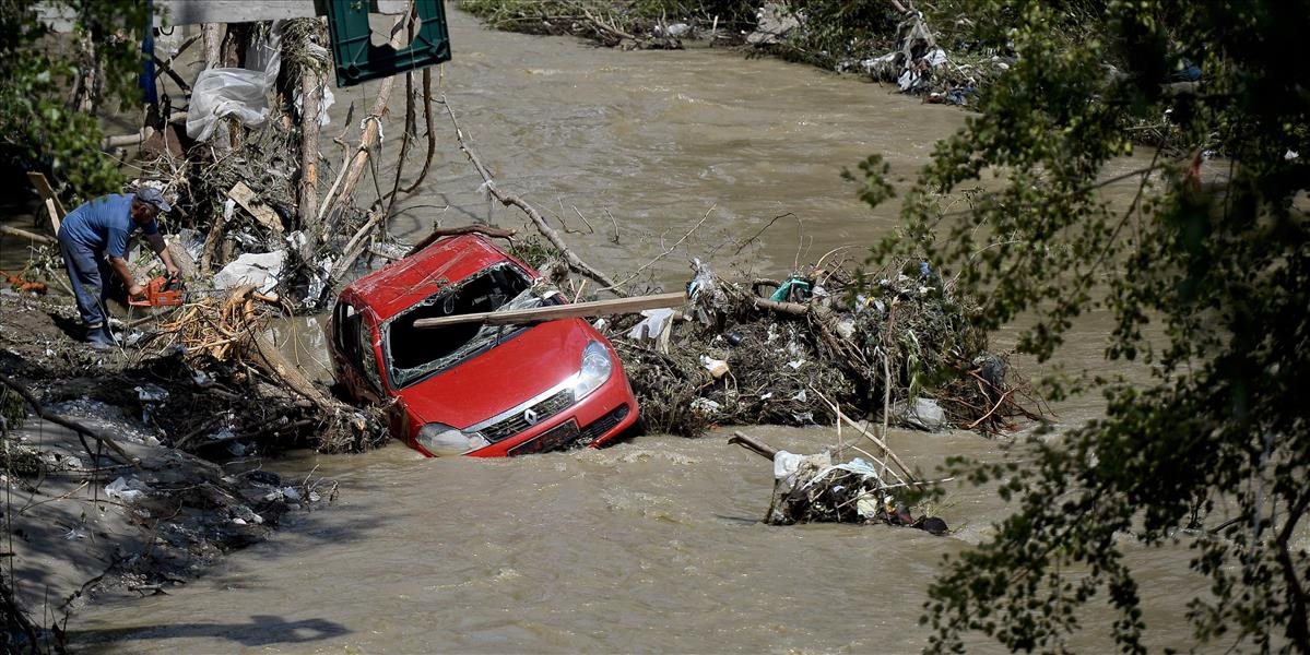 Záplavy vo východnom Rumunsku narušili dopravu, v meste Bacau uzavreli školy