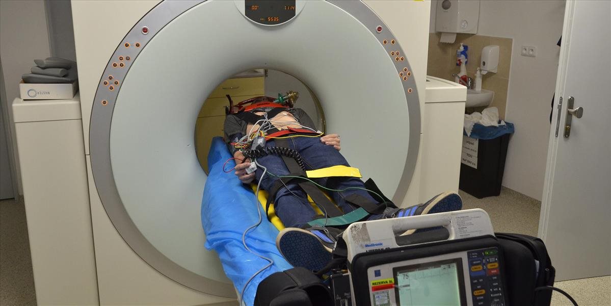 Údajne predražené nákupy CT prístrojov v ŽSK má riešiť mimoriadny výbor