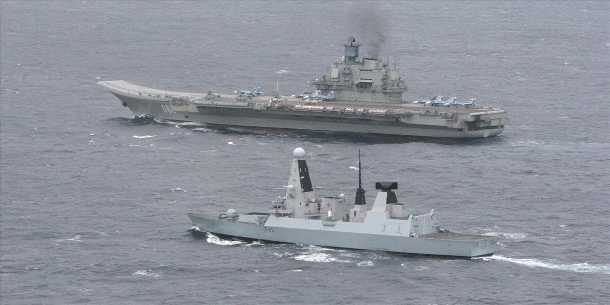 Na plavbu do Stredomoria sa vydala ruská lietadlová loď Admiral Kuznecov