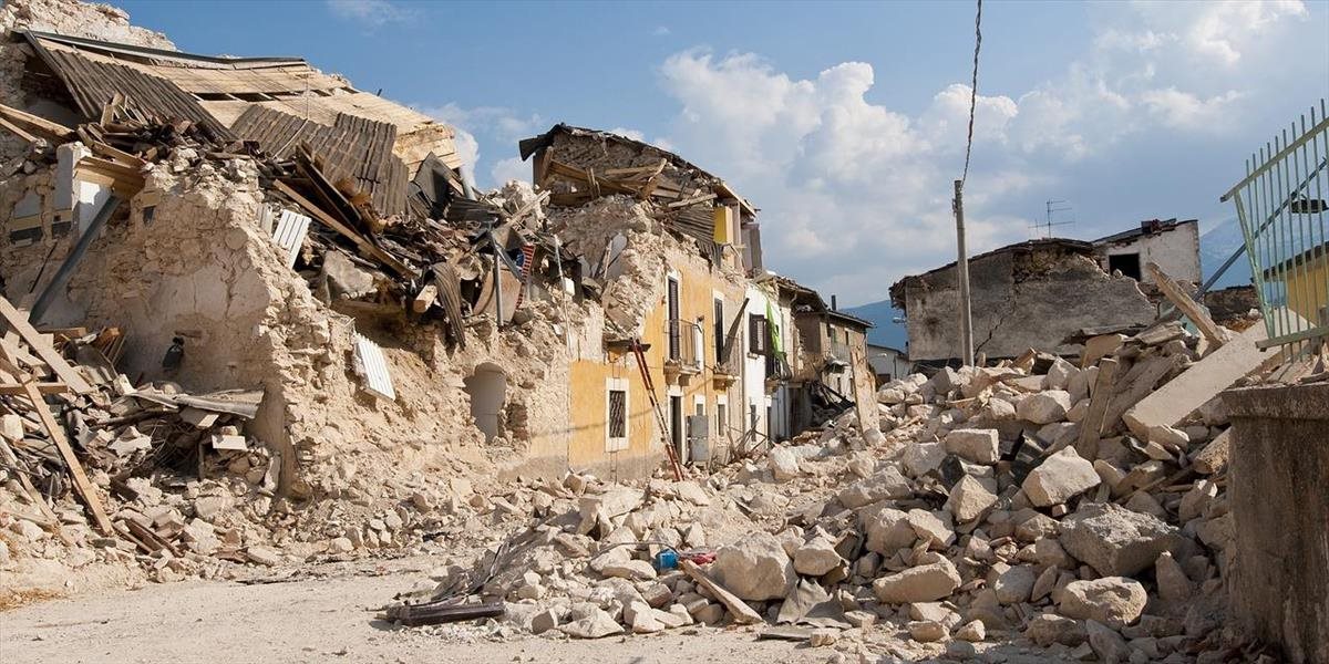 Papuu-Novú Guineu zasiahlo silné zemetrasenie s magnitúdou 6,9