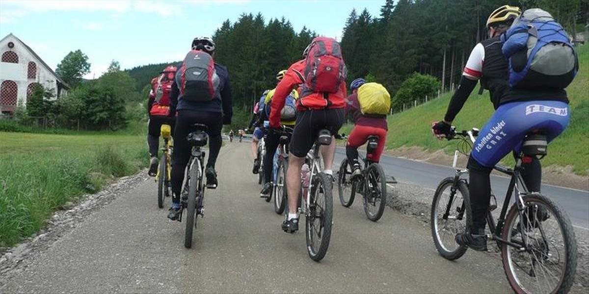 Aktivisti vyzývajú ministra dopravy na podporu cyklodopravy