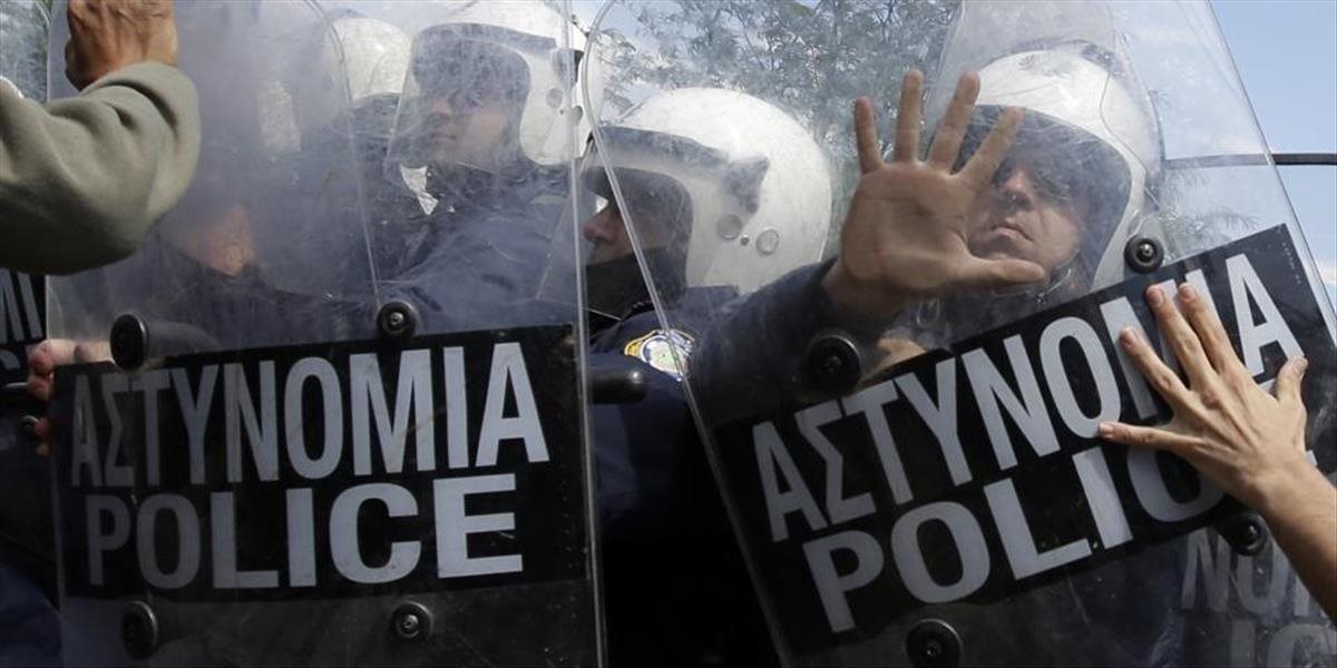 V centre Atén vyčíňali anarchisti, ľudia v panike utekali