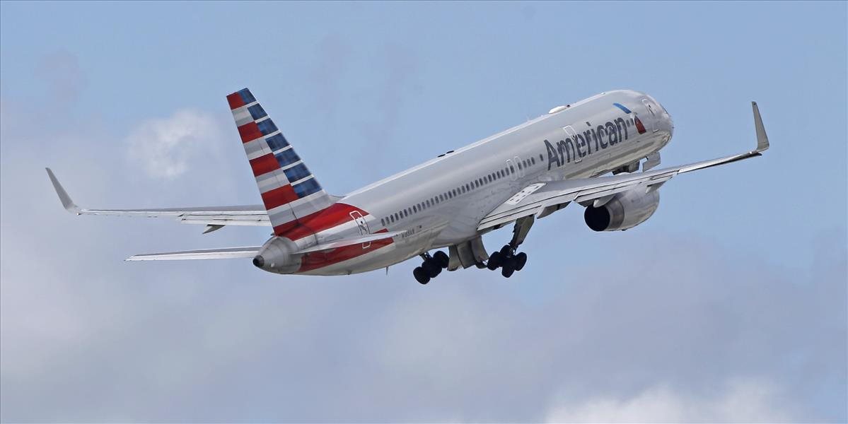 Zisk American Airlines sa v 3. kvartáli prepadol o zhruba 50 %
