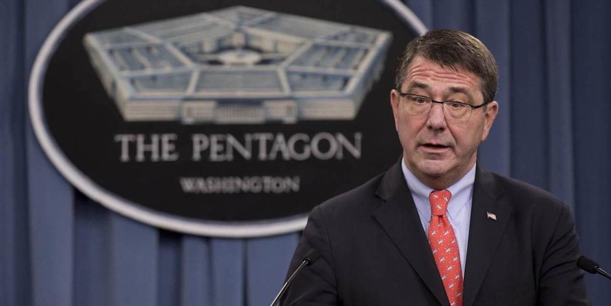 Carter: USA v prípade jadrového útoku predvedú KĽDR svoju silu