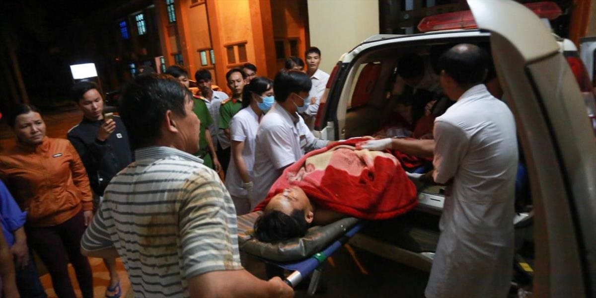 Spor o pôdu vo Vietname sa skončil smrťou troch ľudí a 15 zranenými