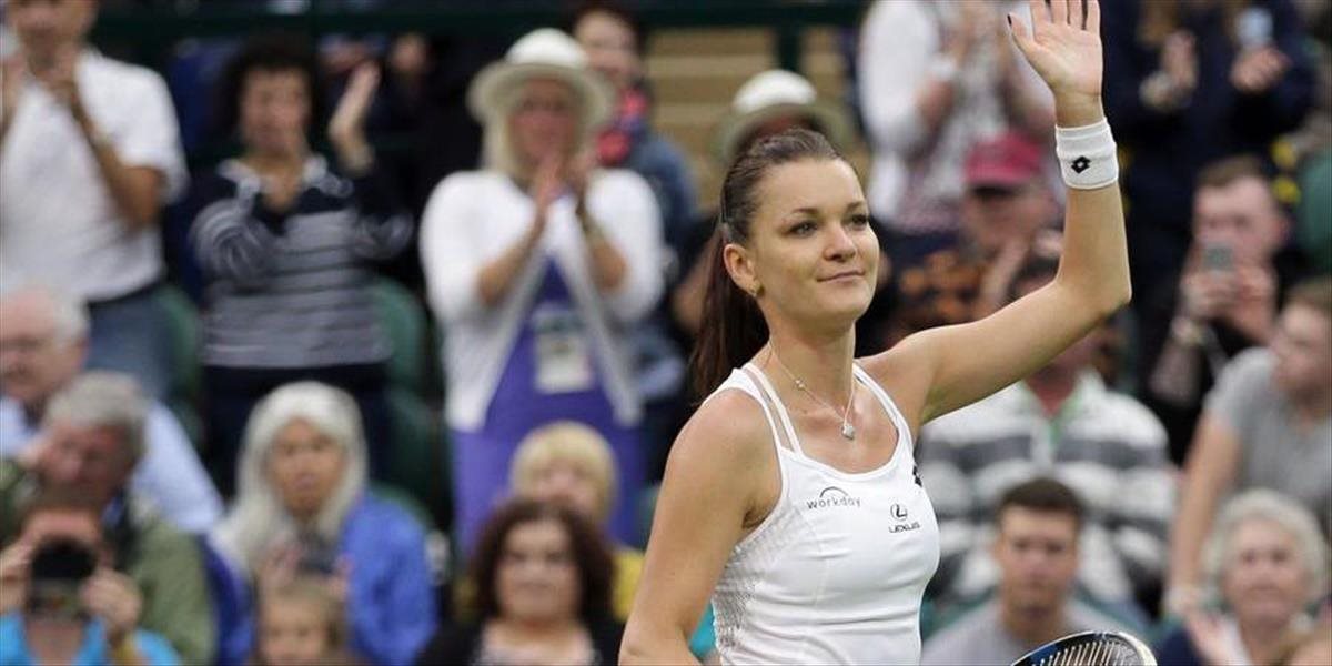 WTA Singapur: Obhajkyňa Radwaňská po urputnom boji na úvod prehrala s Kuznecovovou