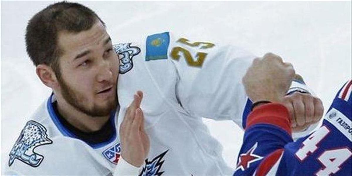 Násilník Ryspajev po doživotnom dištanci v KHL hrá domácu súťaž v Nomad Astana