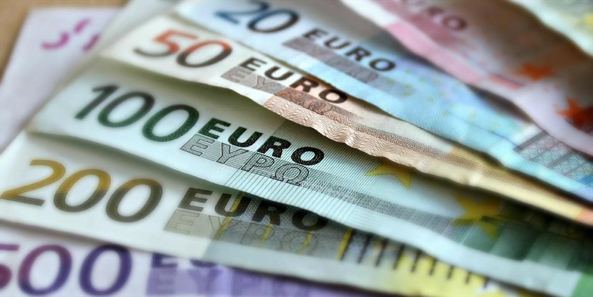 Kurz eura vzrástol na 1,0893 USD/EUR