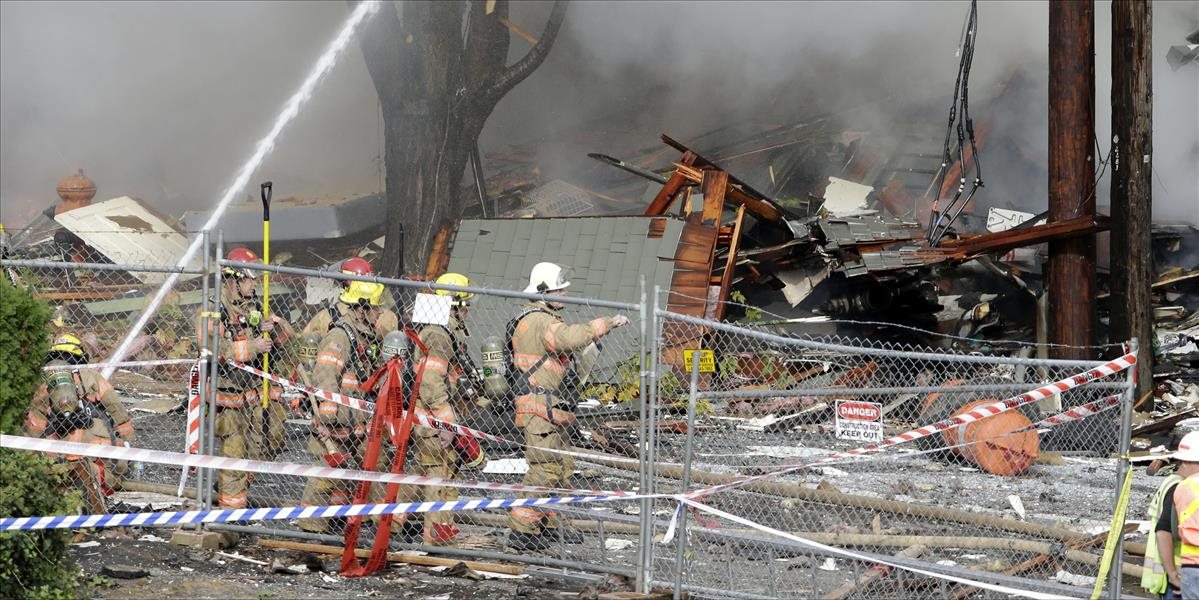 Hasiči uhasili požiar výrobnej haly v Považskej Bystrici po viac ako 15 hodinách