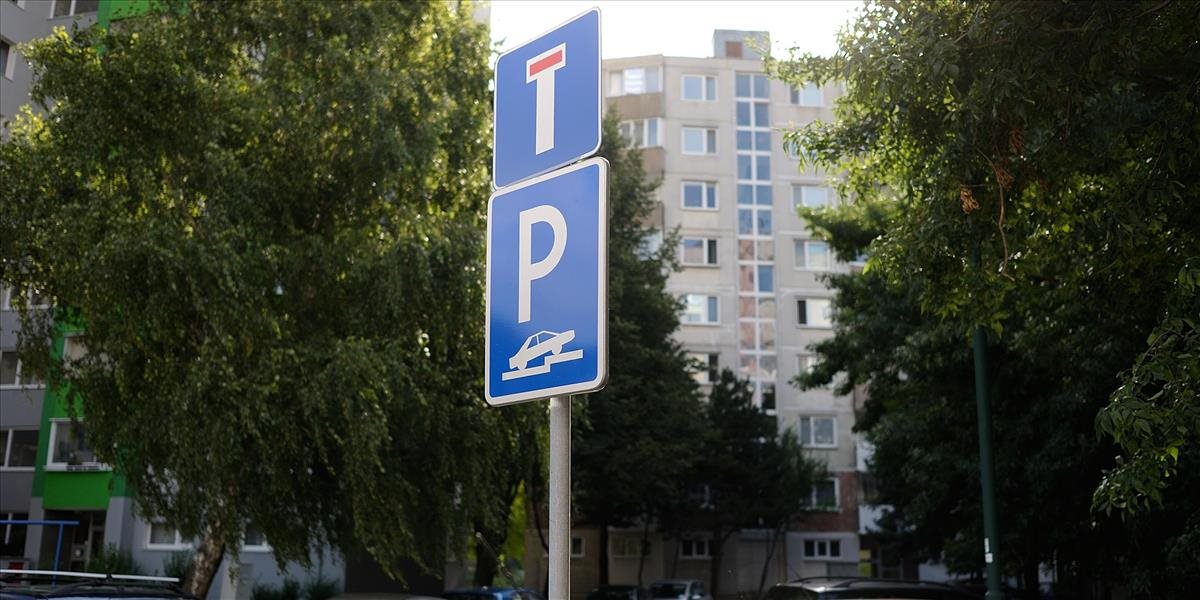Bratislava zverejnila návrh VZN k parkovacej politike