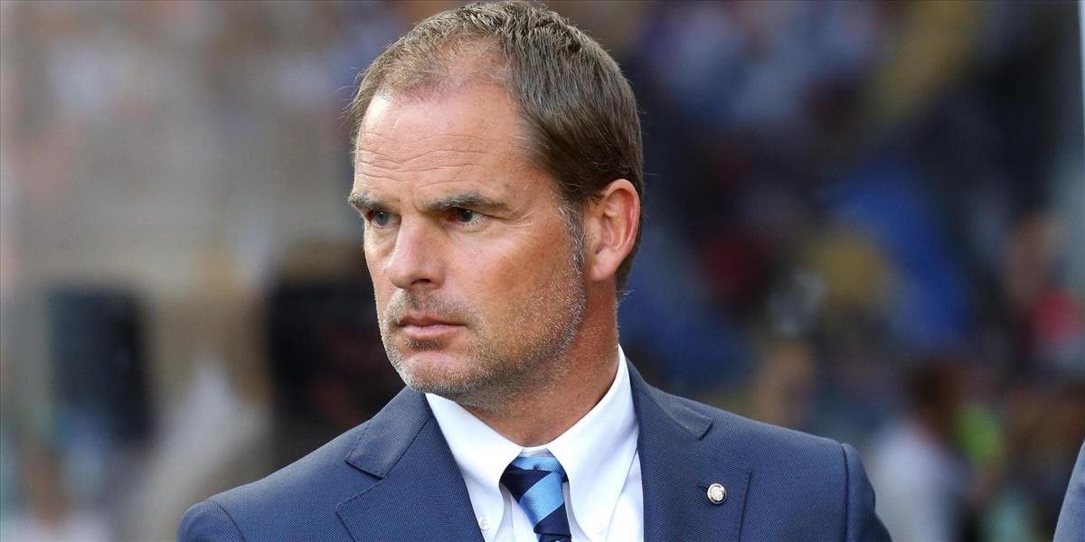 Vedenie Interu Miláno stojí na 100 percent za trénerom Frankom de Boerom