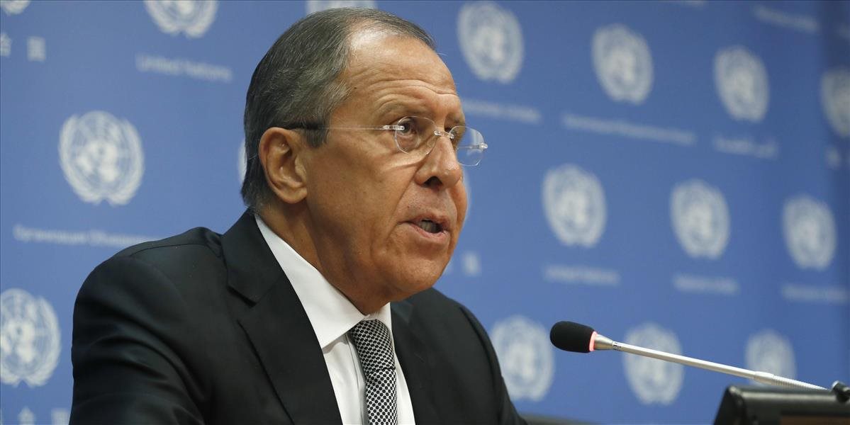 Lavrov: Umiernených povstalcov v Sýrii treba považovať za oprávnený cieľ útokov