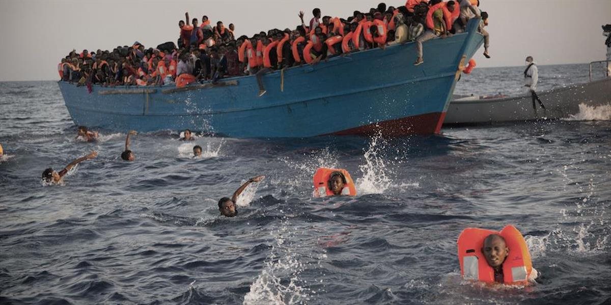 More vyplavilo na pobrežie 16 mŕtvych tiel migrantov