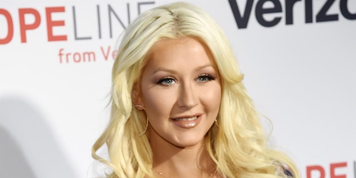 Christina Aguilera predstavila video ku skladbe Telepathy