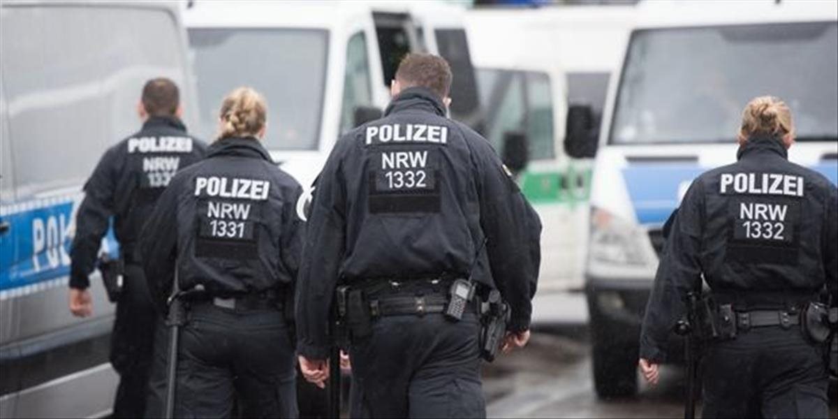 Islamistka zaútočila v Nemecku nožom na dvoch policajtov, skončila na psychiatrii