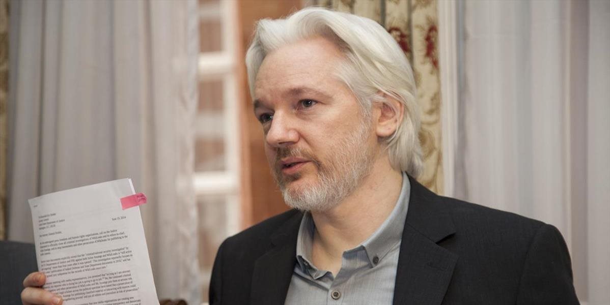 Assange: Zdrojom e-mailov o Clintonovej nie ruská vláda