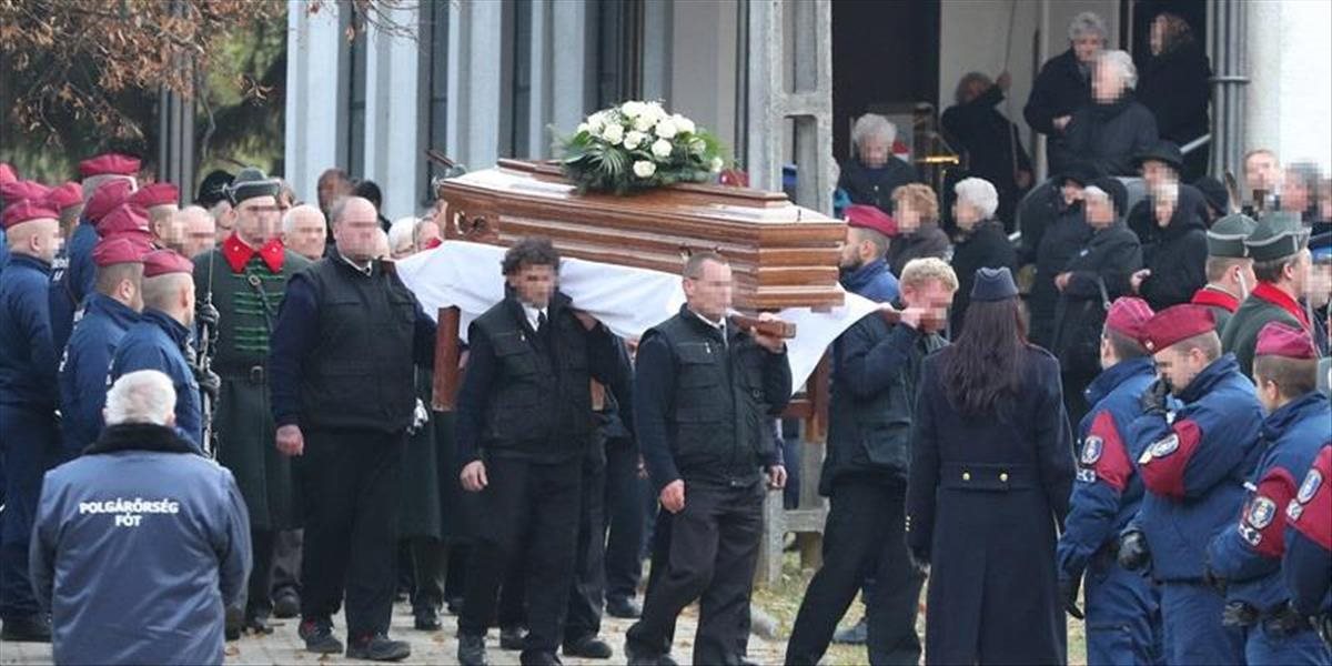 Zastreleného policajta so slovenskými koreňmi pochovali v Mlynkoch