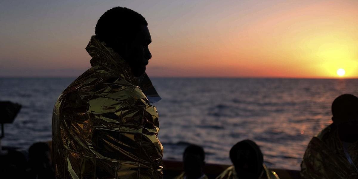 Pri záchranných akciách v Stredozemnom mori našli desať tiel